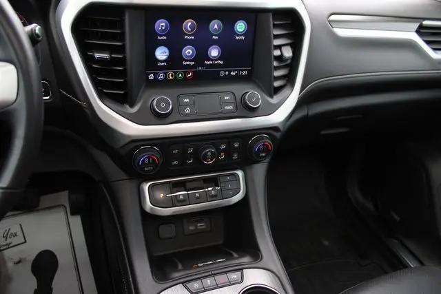 2022 GMC Acadia AWD SLT