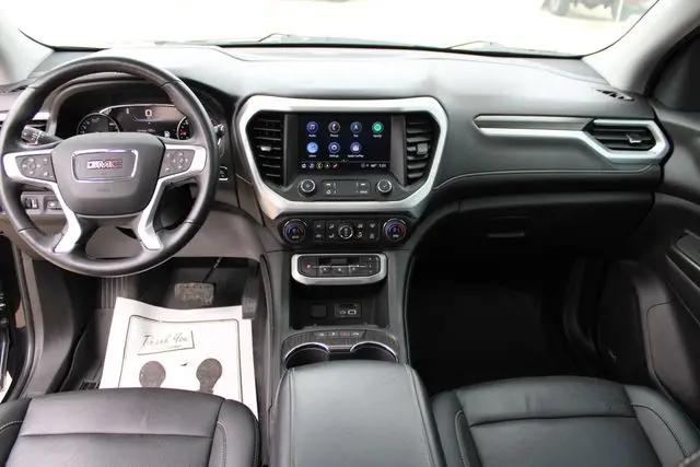 2022 GMC Acadia AWD SLT