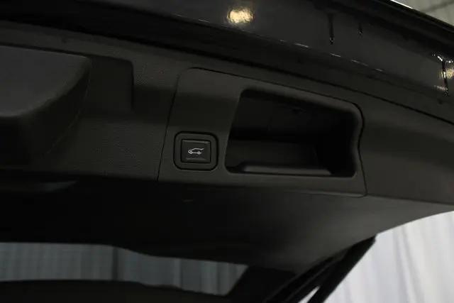 2022 GMC Acadia AWD SLT