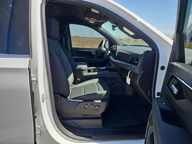 2026 Chevrolet Suburban LS, RWD