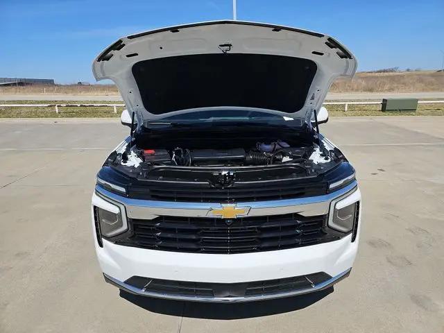 2026 Chevrolet Suburban LS, RWD