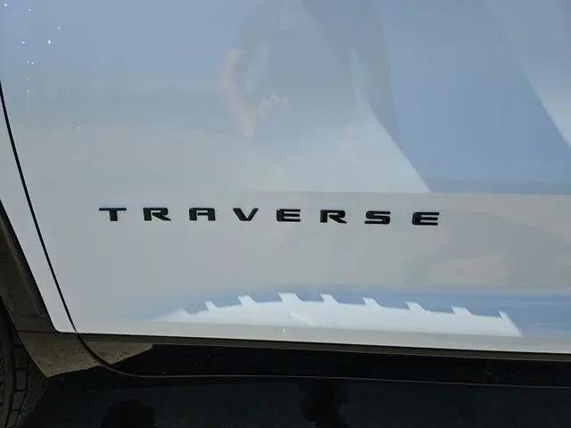 2026 Chevrolet Traverse FWD RS