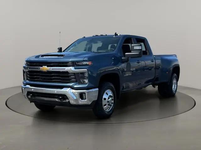 2026 Chevrolet Silverado 3500HD Crew Cab, Long Bed, LT Dual Rear Wheel, RWD