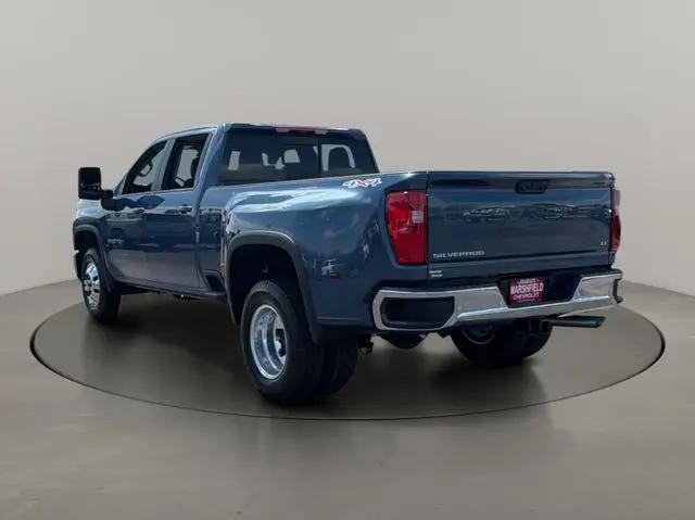 2026 Chevrolet Silverado 3500HD Crew Cab, Long Bed, LT Dual Rear Wheel, RWD