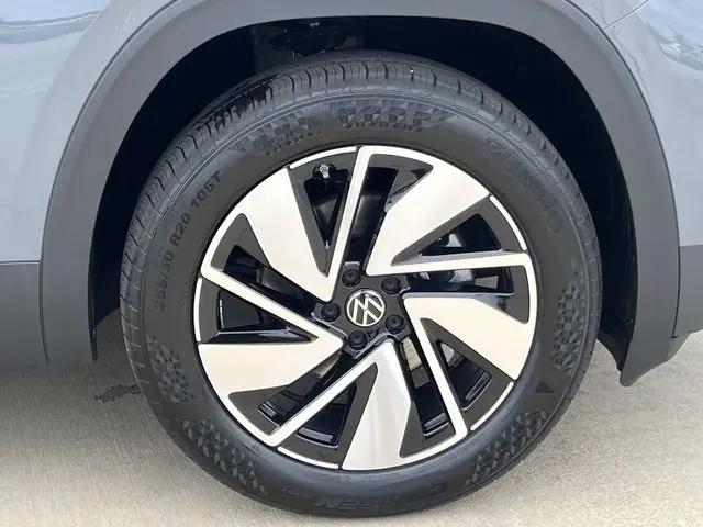 2026 Volkswagen Atlas SEL