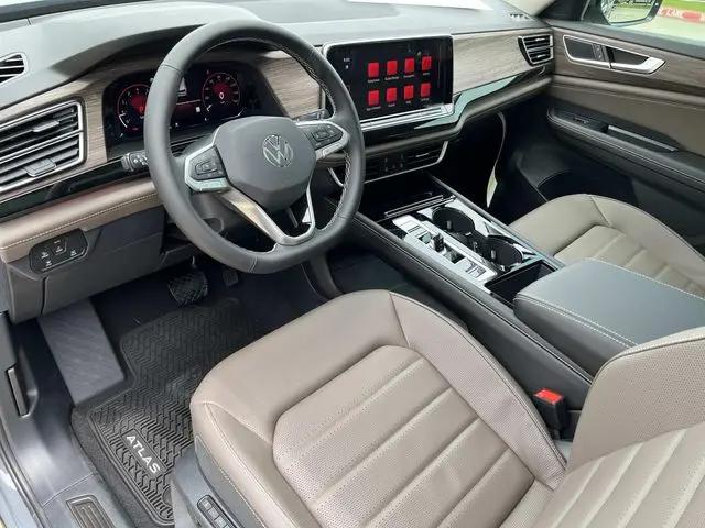 2026 Volkswagen Atlas SEL