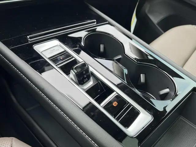 2026 Volkswagen Atlas SEL