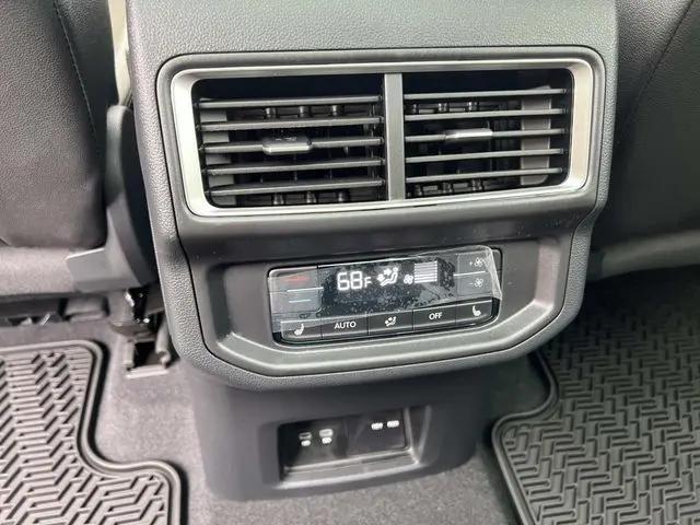 2026 Volkswagen Atlas SEL