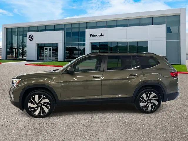 2026 Volkswagen Atlas SE with Technology