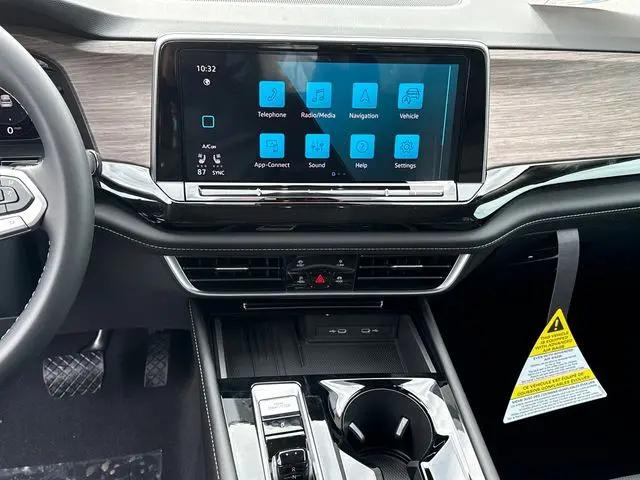 2026 Volkswagen Atlas Peak Edition