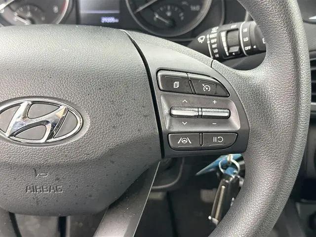 2023 Hyundai Kona SE