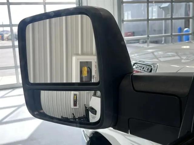 2023 Ram 2500 Big Horn Crew Cab 4x4 6'4" Box