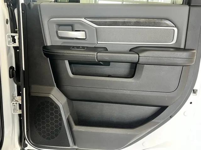 2023 Ram 2500 Big Horn Crew Cab 4x4 6'4" Box