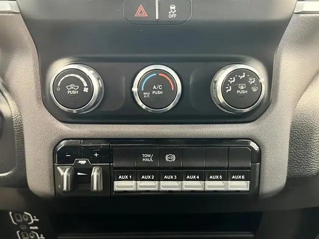 2023 Ram 2500 Big Horn Crew Cab 4x4 6'4" Box