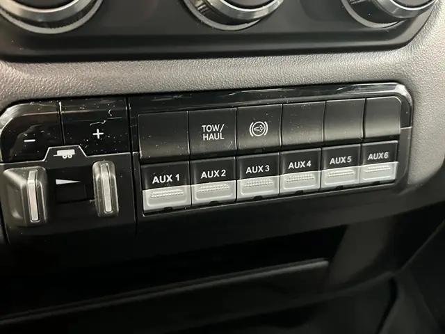 2023 Ram 2500 Big Horn Crew Cab 4x4 6'4" Box