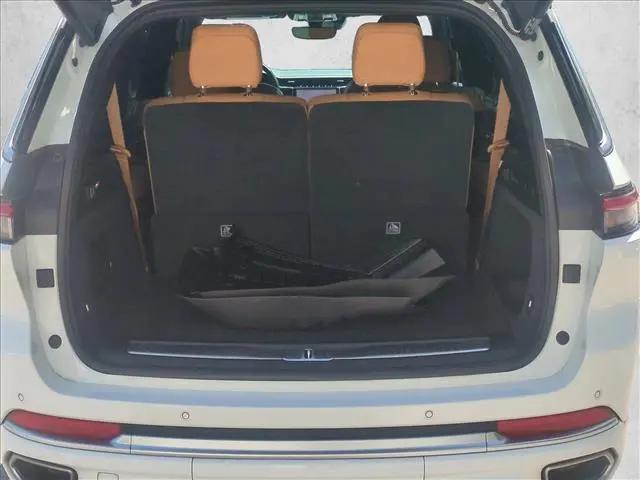 2023 Jeep Grand Cherokee L Summit 4x4