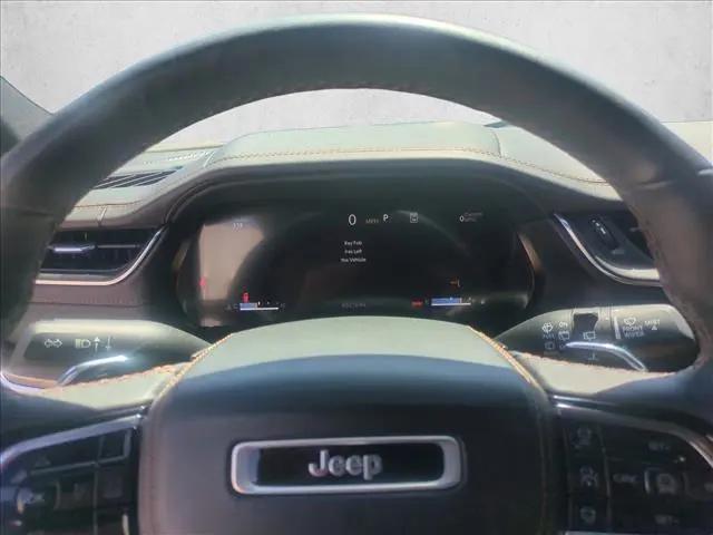 2023 Jeep Grand Cherokee L Summit 4x4