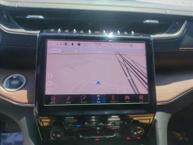 2023 Jeep Grand Cherokee L Summit 4x4