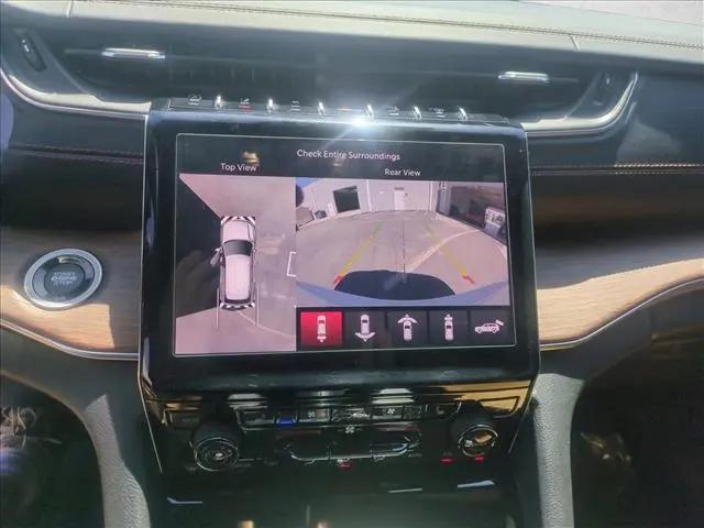 2023 Jeep Grand Cherokee L Summit 4x4