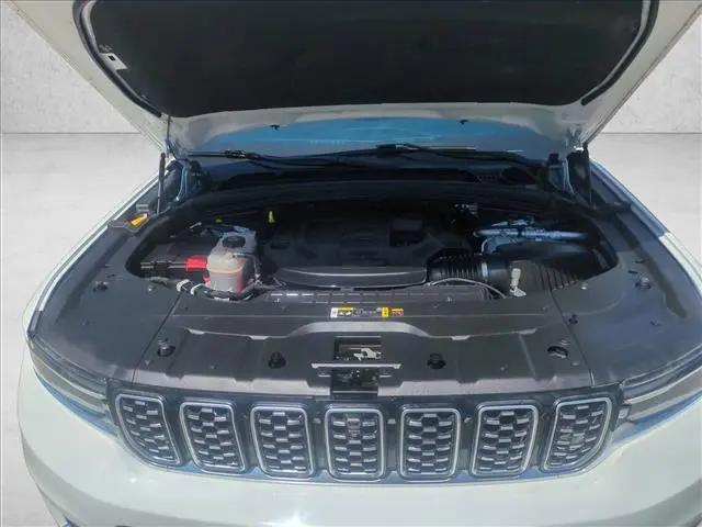 2023 Jeep Grand Cherokee L Summit 4x4