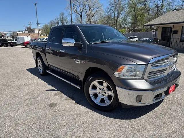 2017 Ram 1500 Lone Star Silver Crew Cab 4x4 5'7" Box