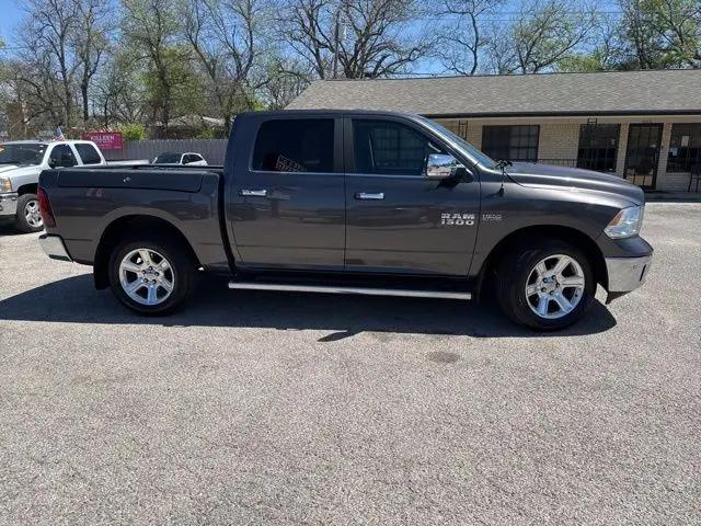 2017 Ram 1500 Lone Star Silver Crew Cab 4x4 5'7" Box