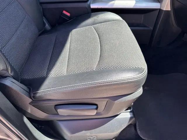 2017 Ram 1500 Lone Star Silver Crew Cab 4x4 5'7" Box