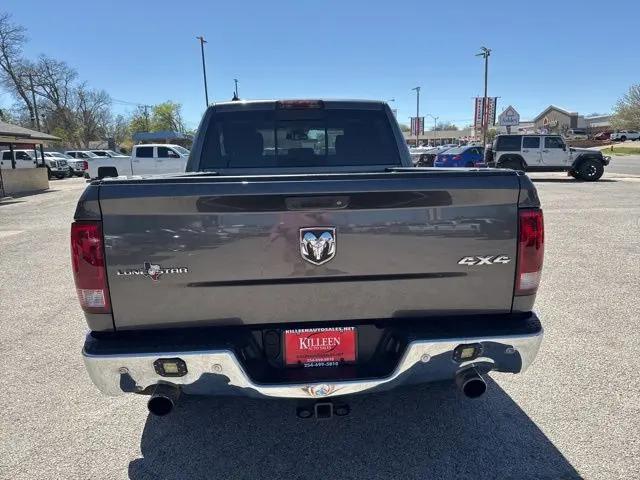 2017 Ram 1500 Lone Star Silver Crew Cab 4x4 5'7" Box