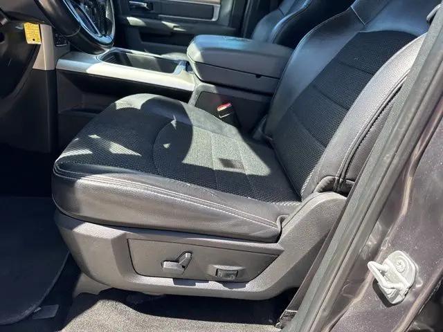 2017 Ram 1500 Lone Star Silver Crew Cab 4x4 5'7" Box