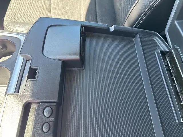 2017 Ram 1500 Lone Star Silver Crew Cab 4x4 5'7" Box