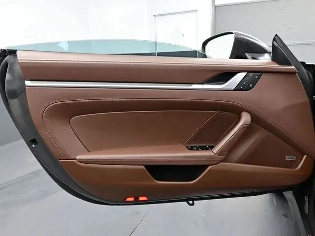 2024 Porsche 911 Targa 4S