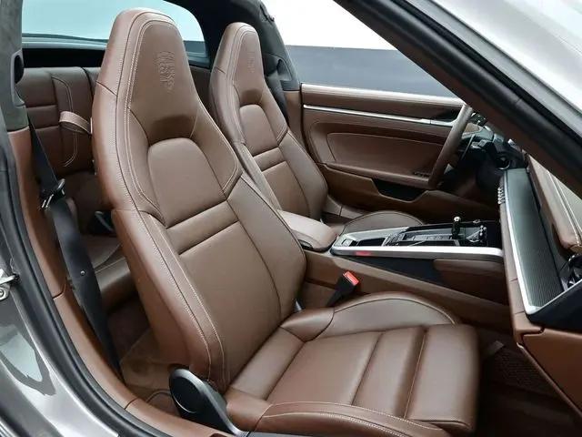 2024 Porsche 911 Targa 4S