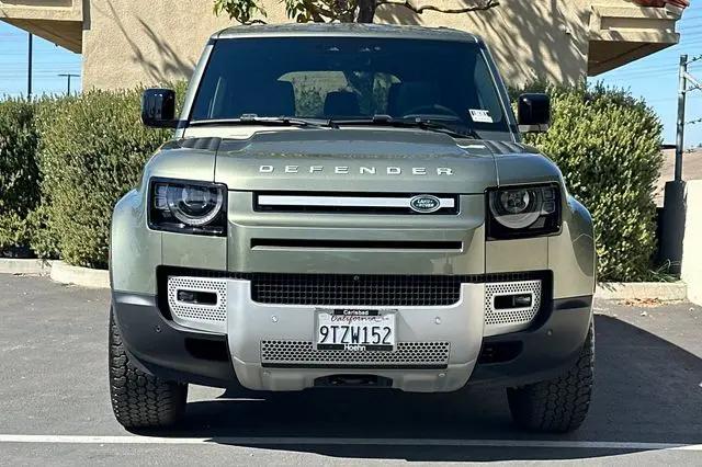 2025 Land Rover Defender 110 P400 S