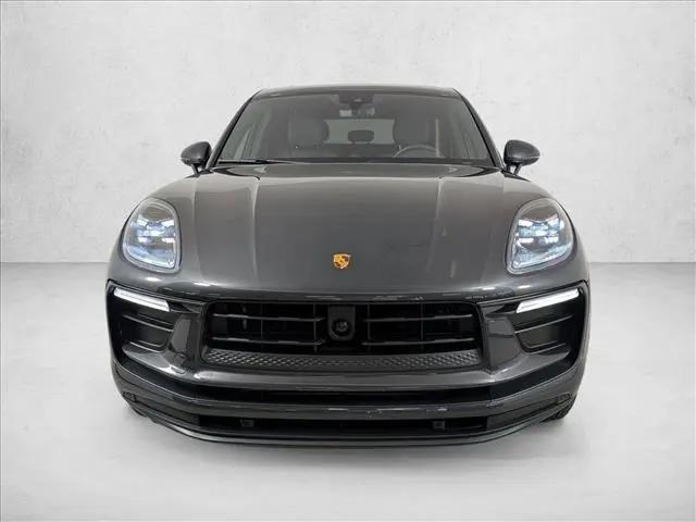2023 Porsche Macan Macan
