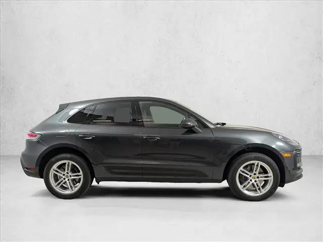 2023 Porsche Macan Macan