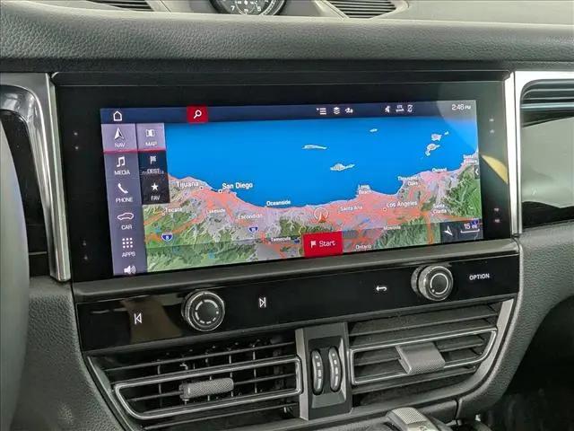2023 Porsche Macan Macan