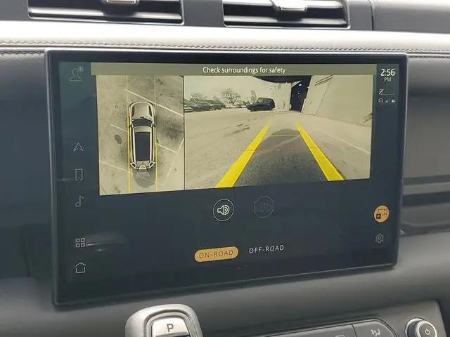 2023 Land Rover Defender 130 X-Dynamic SE