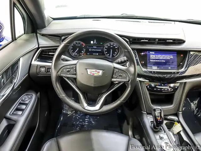2025 Cadillac XT6 AWD Premium Luxury