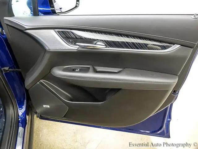 2025 Cadillac XT6 AWD Premium Luxury