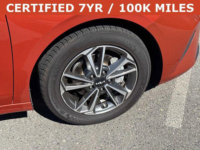 2023 Kia Forte LXS - Photo 7