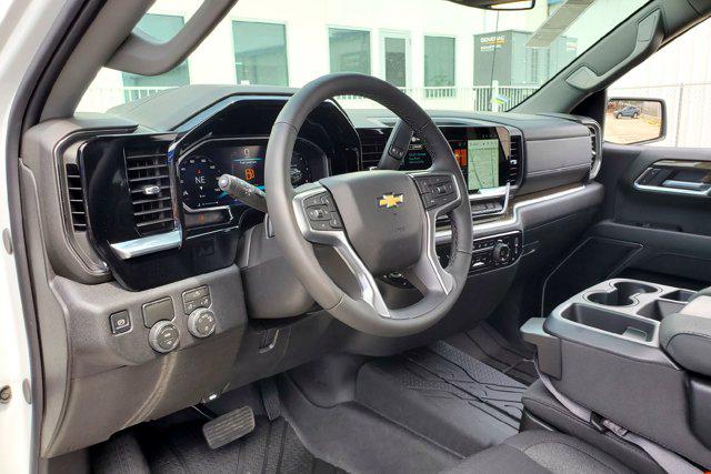 2026 Chevrolet Silverado 1500 2WD Crew Cab Short Bed LT