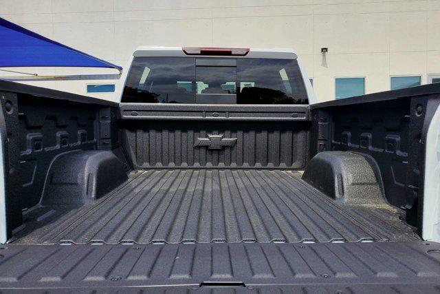 2026 Chevrolet Silverado 1500 2WD Crew Cab Short Bed LT