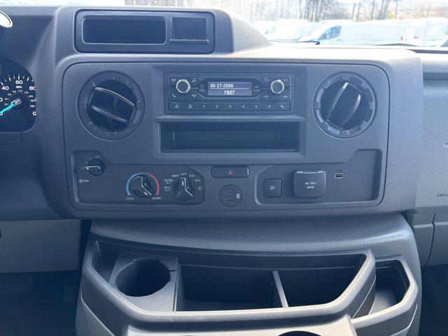 2026 Ford E-350 Cutaway E-350 DRW 158" WB