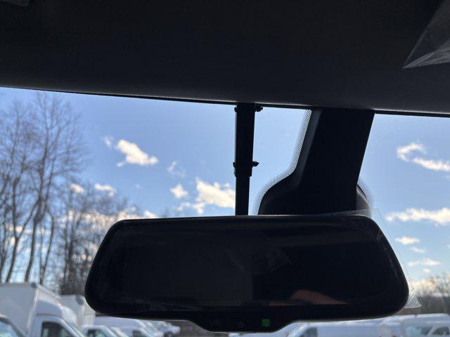 2026 Ford E-350 Cutaway E-350 DRW 158" WB