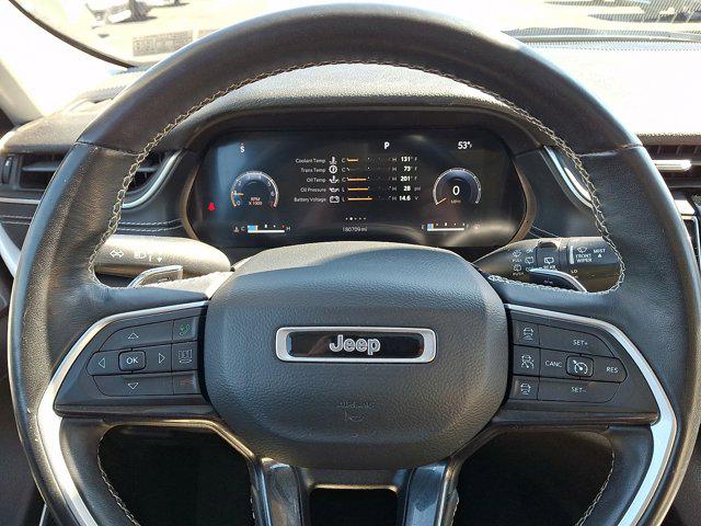 2022 Jeep Grand Cherokee Laredo 4x4