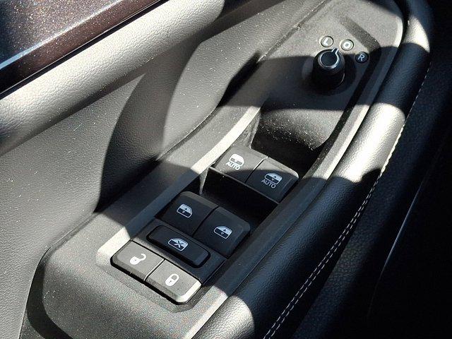 2022 Jeep Grand Cherokee Laredo 4x4