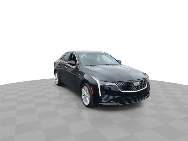 2023 Cadillac CT4 Luxury