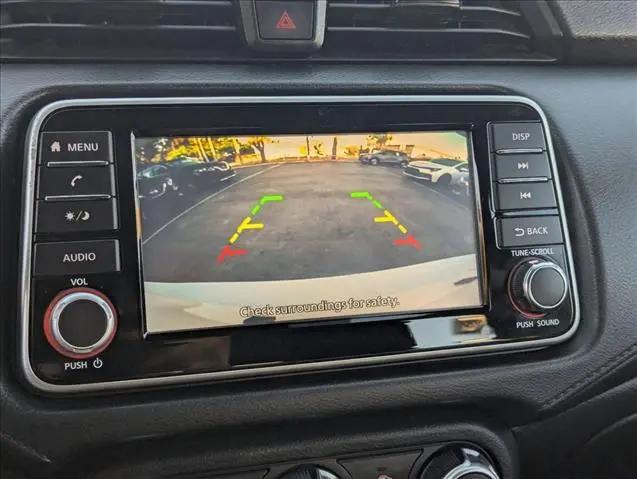 2021 Nissan Versa S Xtronic CVT