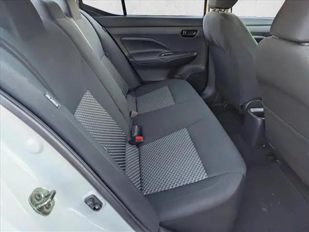 2021 Nissan Versa S Xtronic CVT
