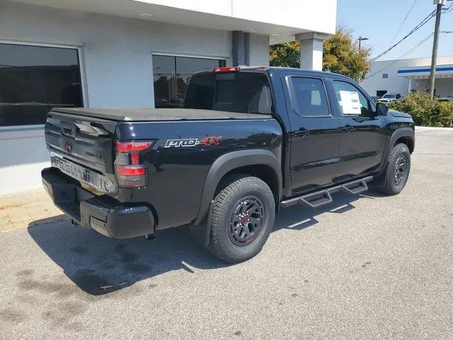 2026 Nissan Frontier Crew Cab PRO-4X 4x4